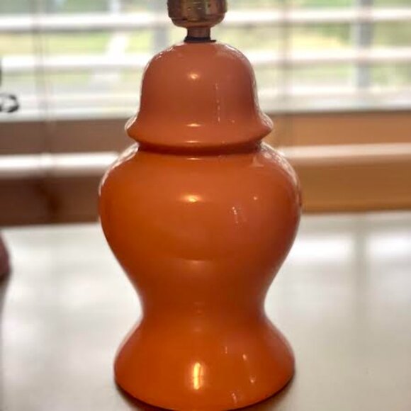 Porcelain Pink  Ginger Jar Table Lamp,  Small Electrical Lamp Girl Bedroom Decor - Picture 10 of 11